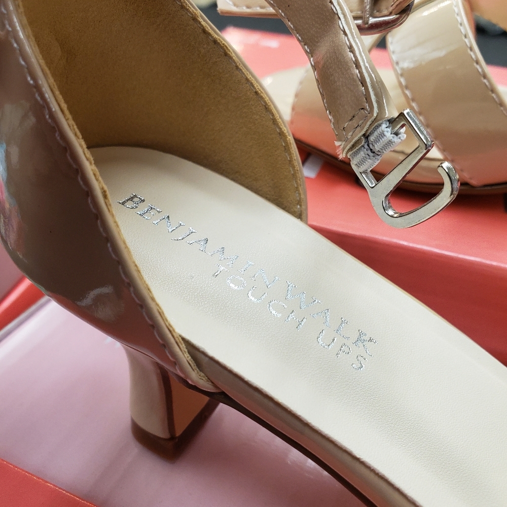 Benjamin Walk Pageant Shoes - Picture 4 of 7